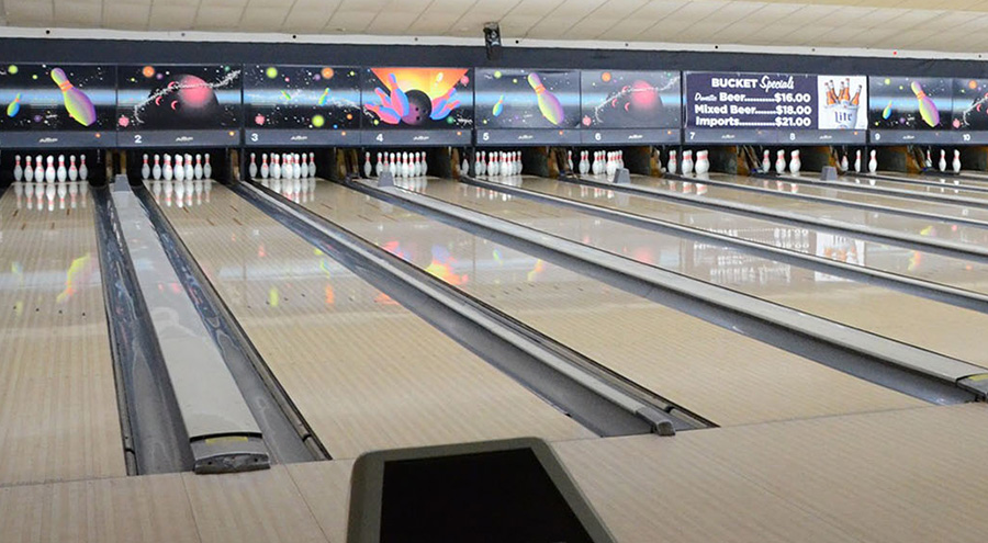 Bowling Alleys at Liberty Lanes in Carpentersville, IL