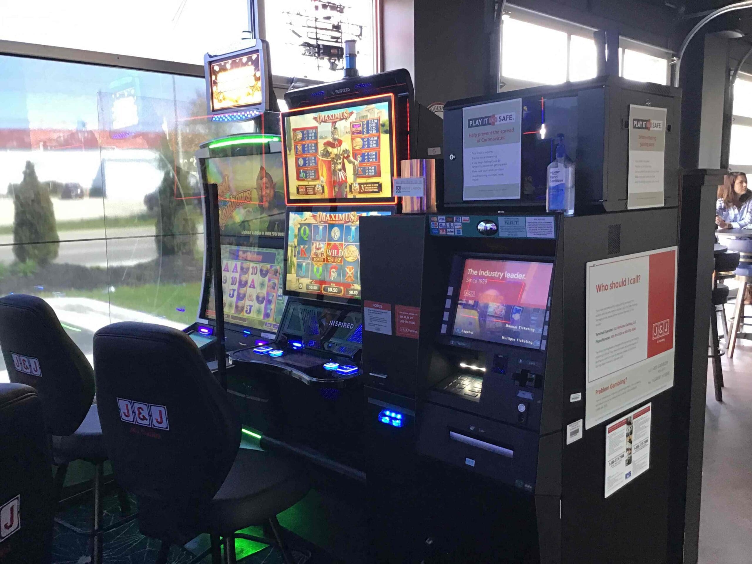 Video Gaming at 8th Ward Pub in Rockford, IL Video Gaming in Rockford