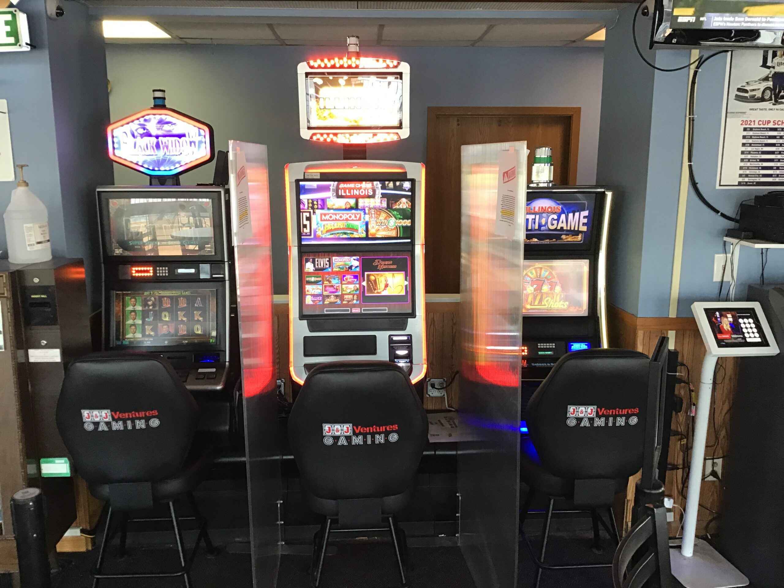 Video Gaming at Brookhills Golf Club in Springfield, IL
