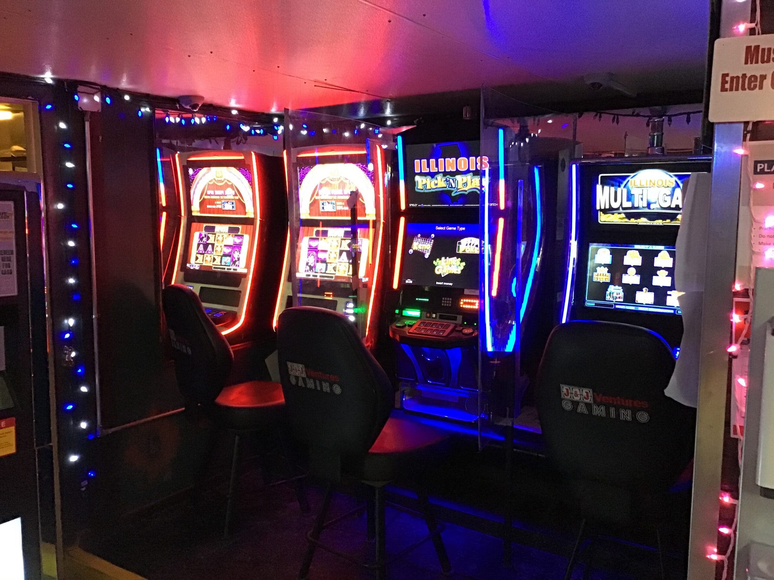 Video Gaming at Hi Bender's in Sainte Marie Video Gaming Sainte Marie