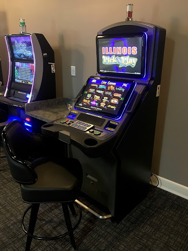 Video Gaming in Hull, IL