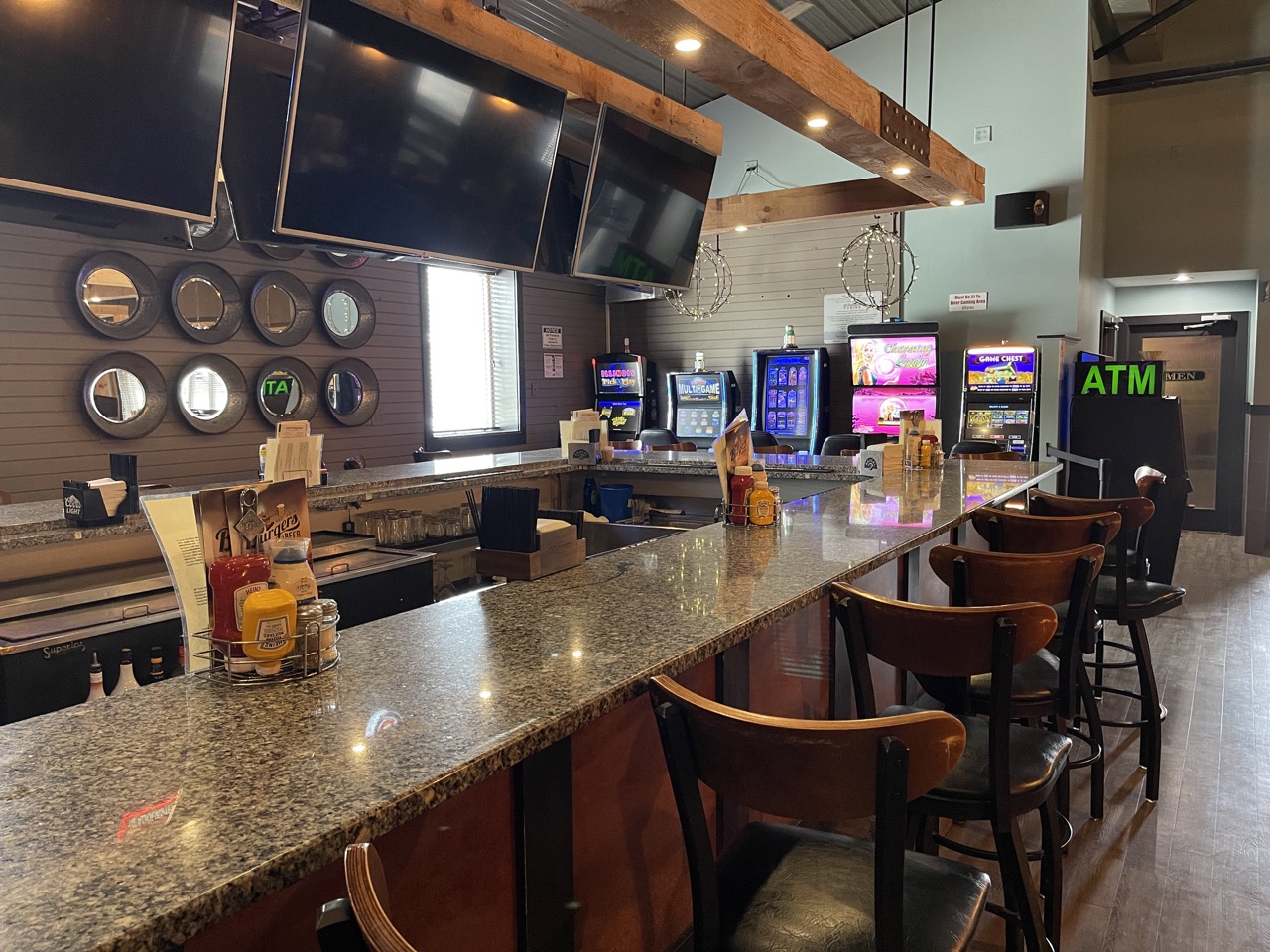 Video Gaming at Burgers & Beer in South Wilmington, IL Video Gaming in Wilmington