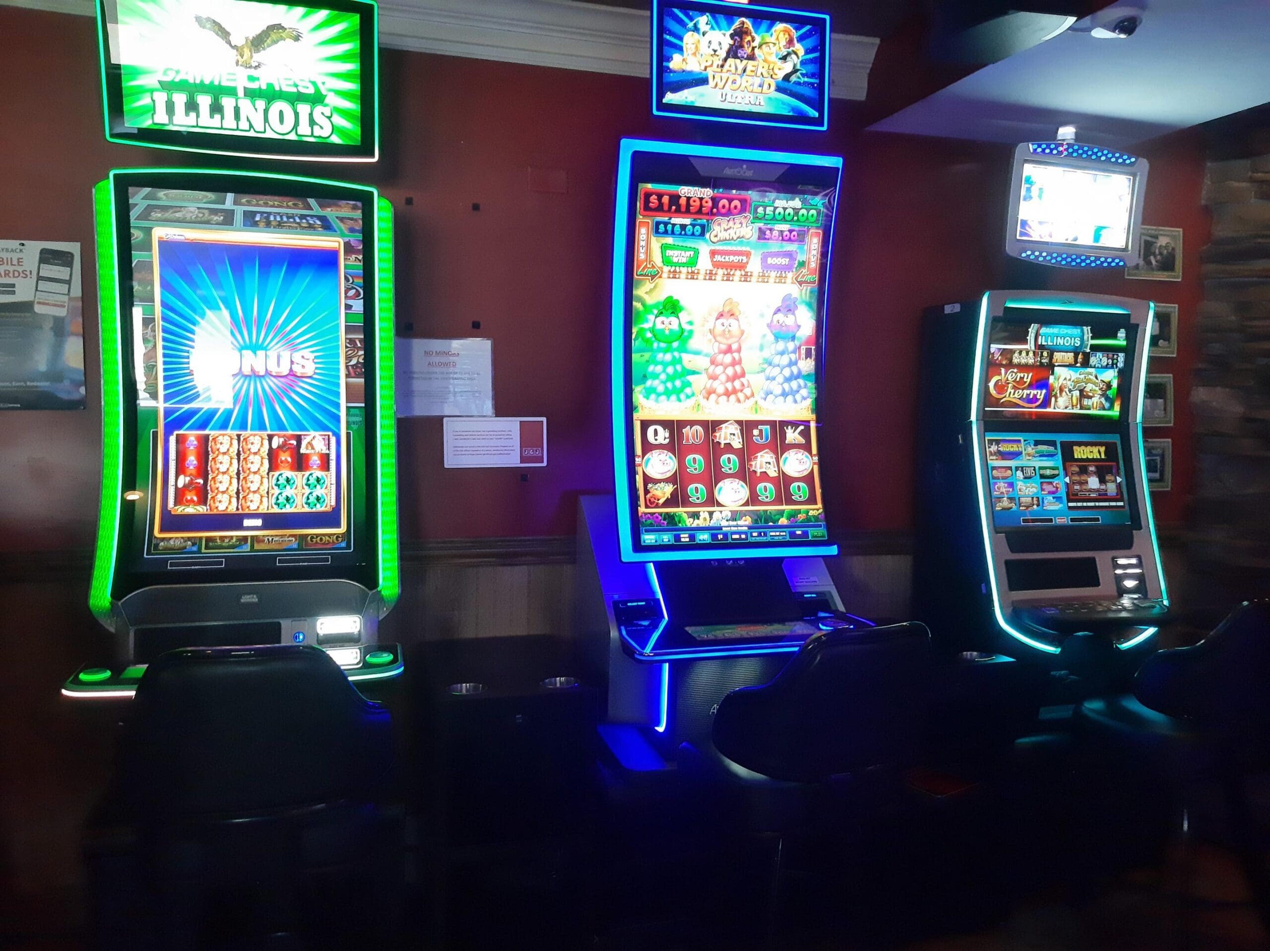 Video Gaming at Tailgators Sports Bar in Oak Lawn, IL